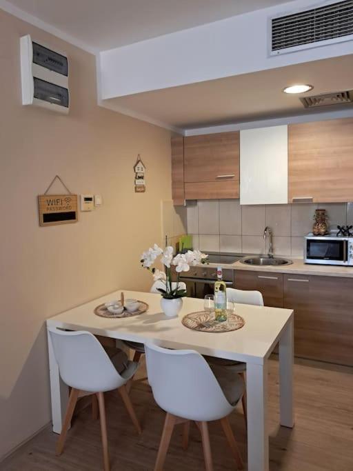 Holiday Home Apartment Budua Esterno foto