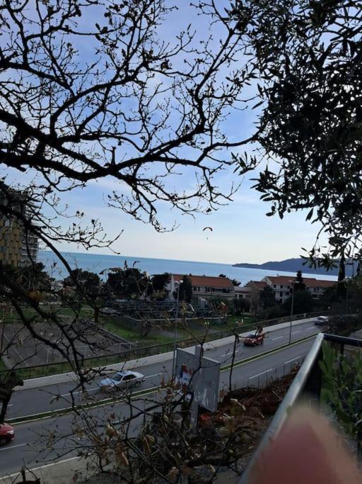 Holiday Home Apartment Budua Esterno foto